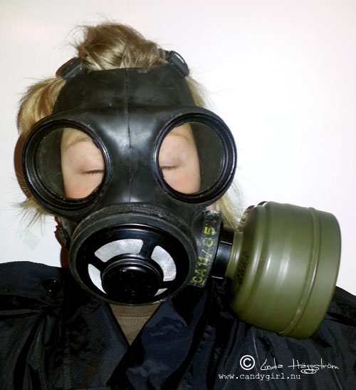 gasmask2